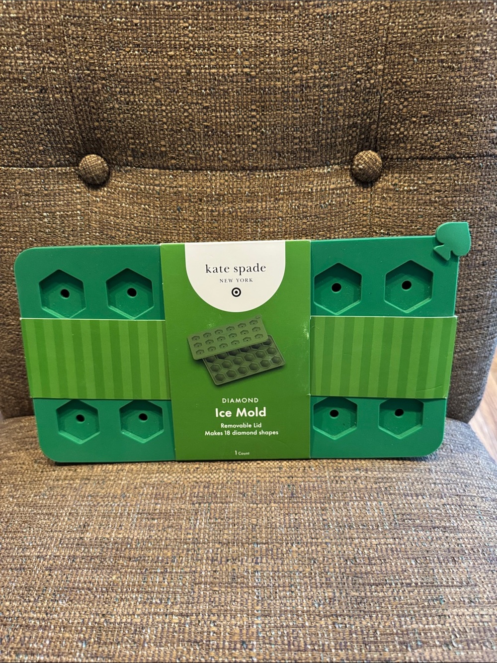 Kate spade diamond ice mold makes 18 shapes NWT